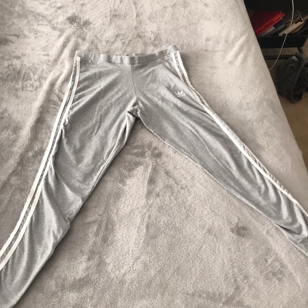 Adidas 3 stripe leggings